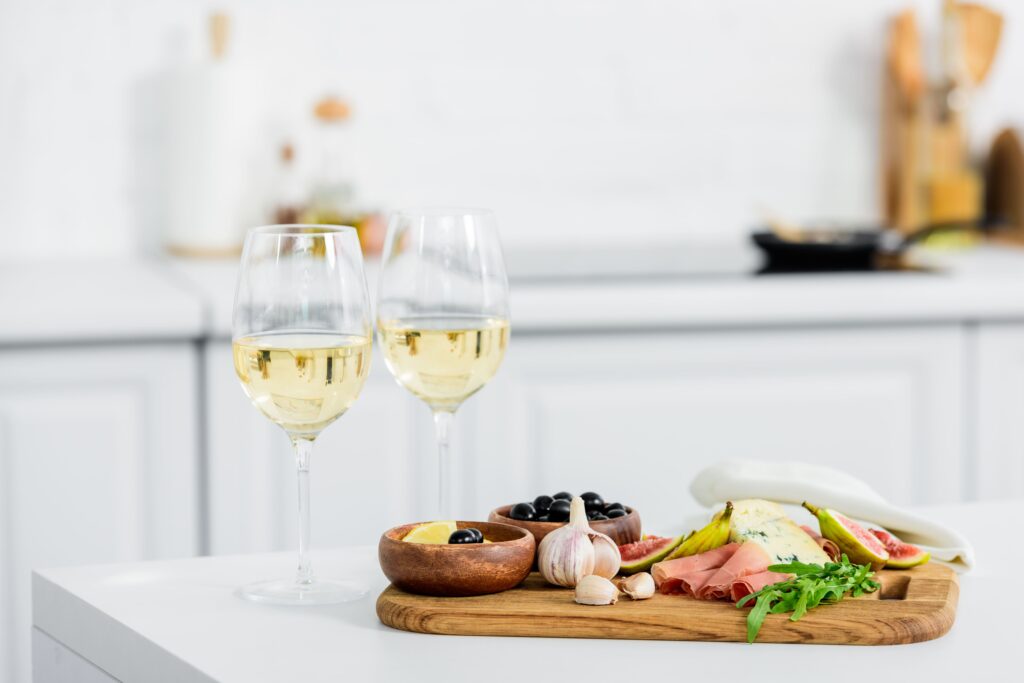 Vino bianco secco per cucinare: come scegliere il migliore